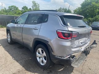 2018 Jeep Compass Latitude 4x4 - Exterior Rear Left Corner Image